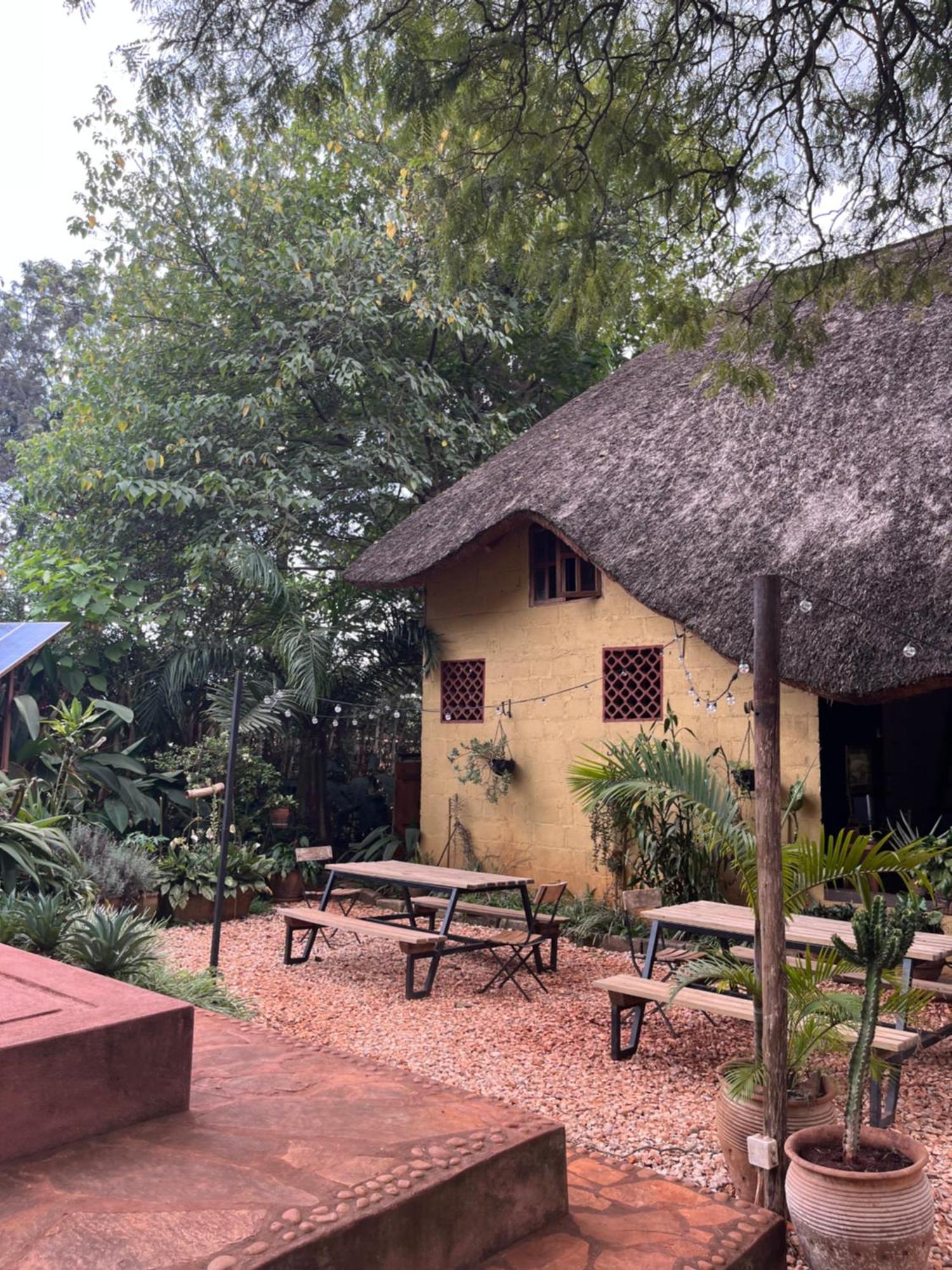 30 Wilson Jinja Exterior foto