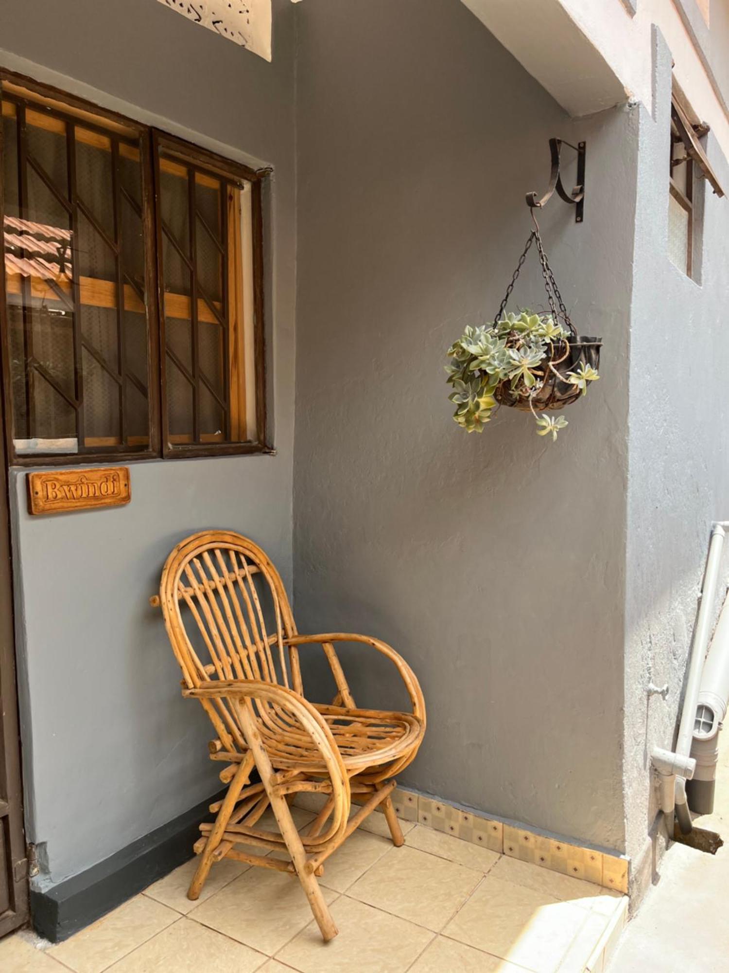 30 Wilson Jinja Exterior foto